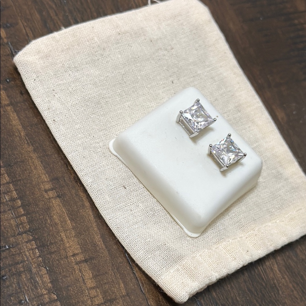 Elegant Silver Square Stud Earrings